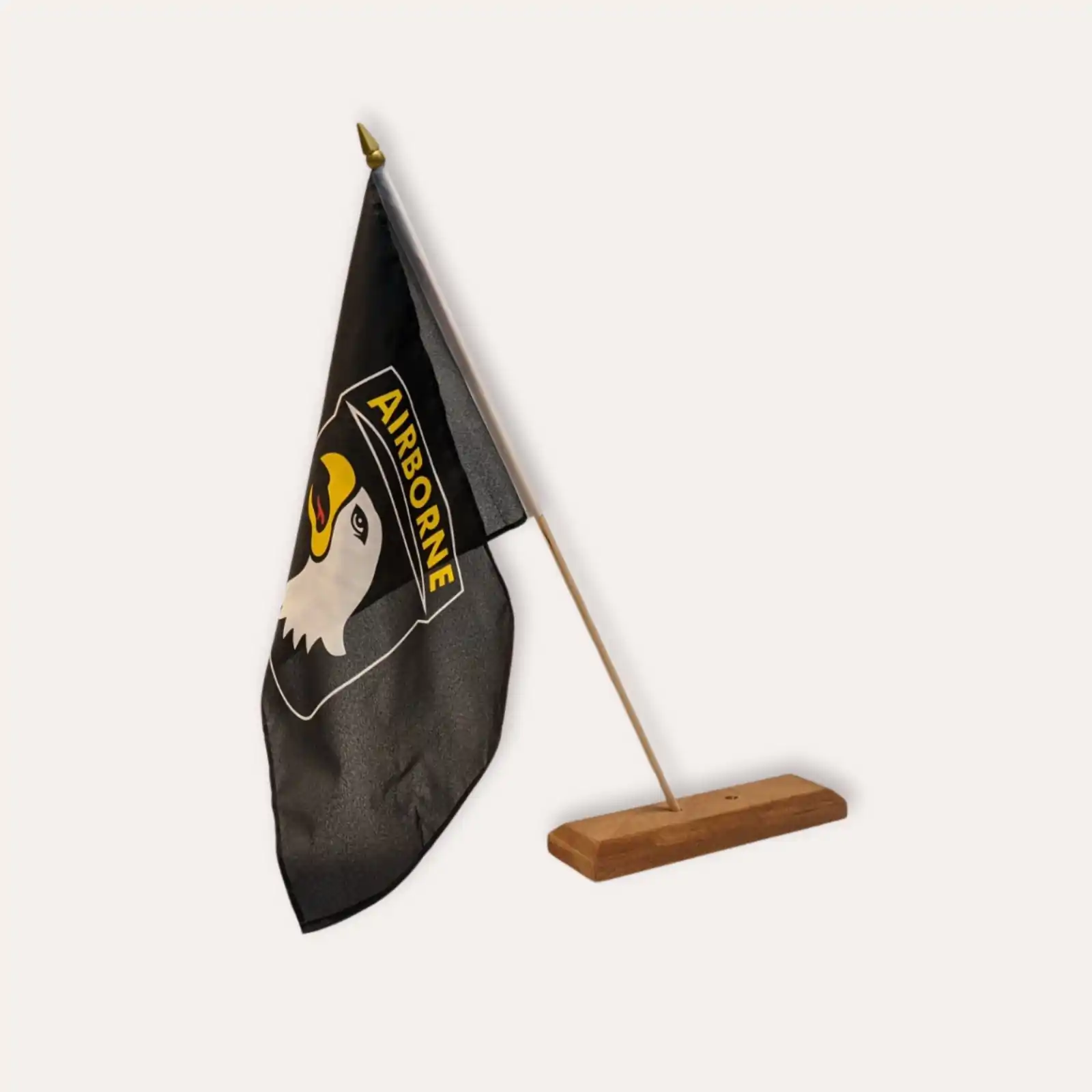 Drapeau noir – 101e Airborne – 30 x 45 cm