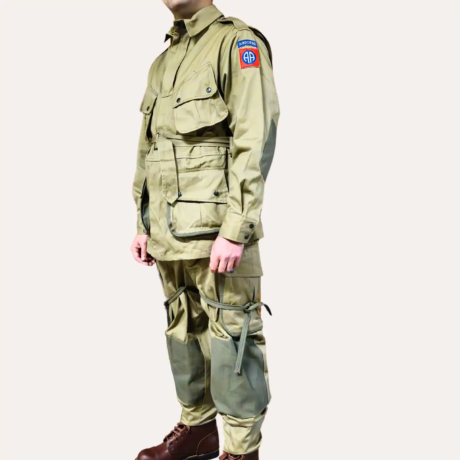 Tenue parachutiste US M42