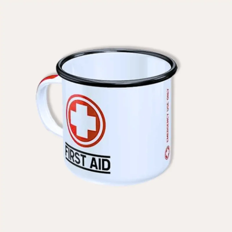 mug émail first aid