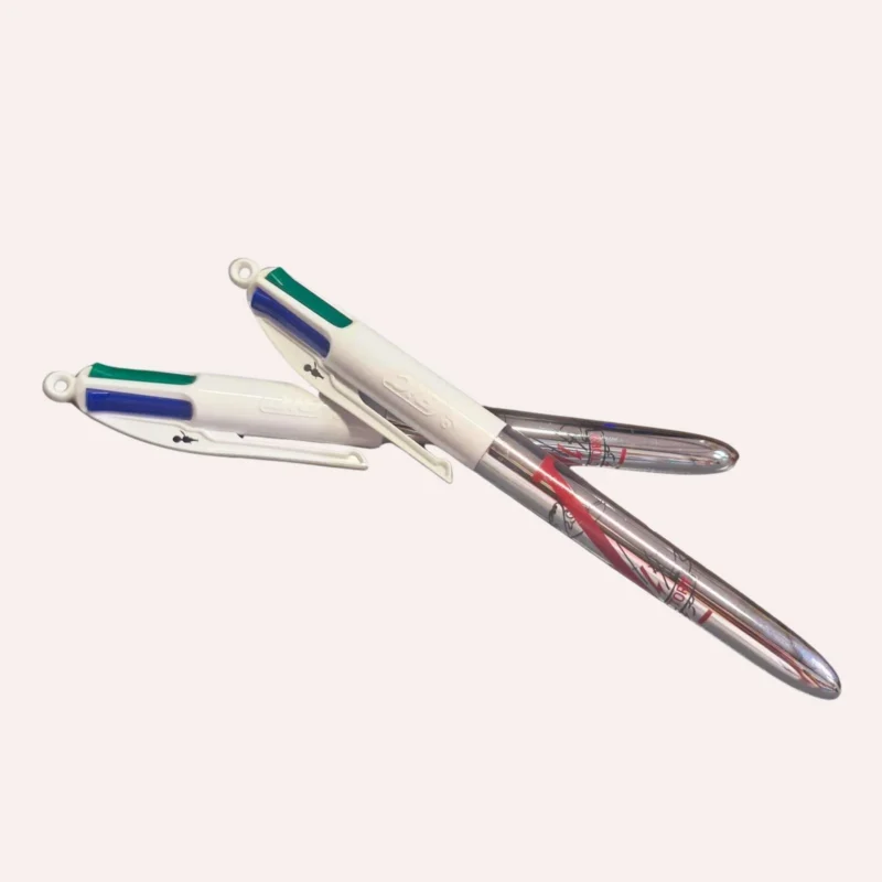 STYLO BIC 4 couleurs Victory WW2